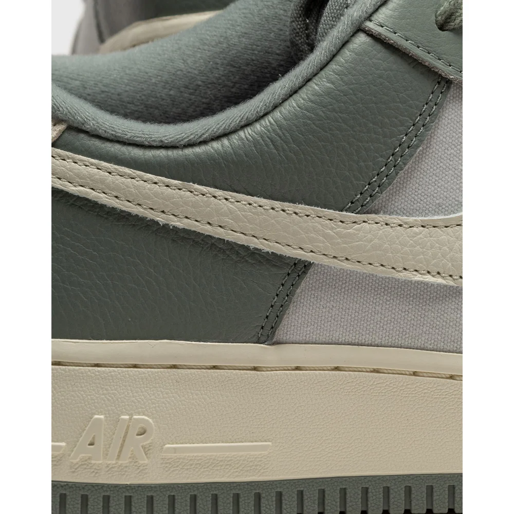 Nike Air Force 1 07 LX Low DV7186-300 / grün