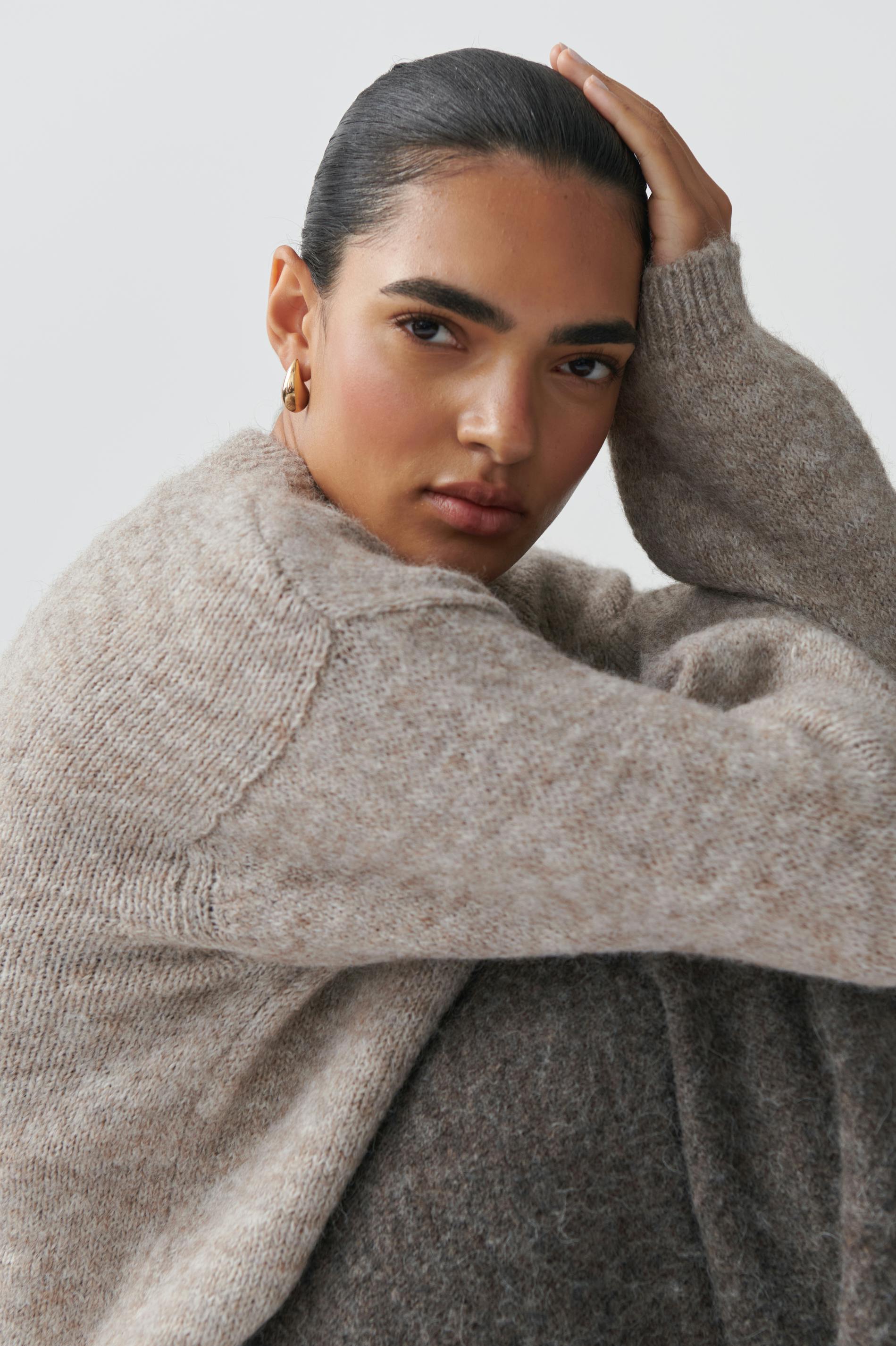 Boxy knitted sweater