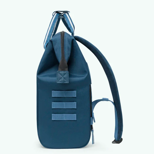 Adventurer Medium Backpack Bratislava navy blue