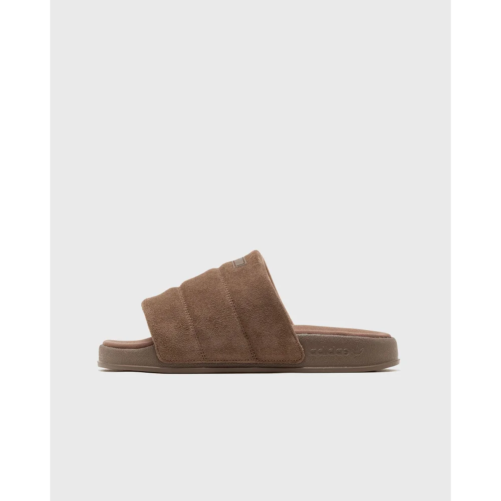 adidas Adilette ESSENTIAL IE9649 / braun