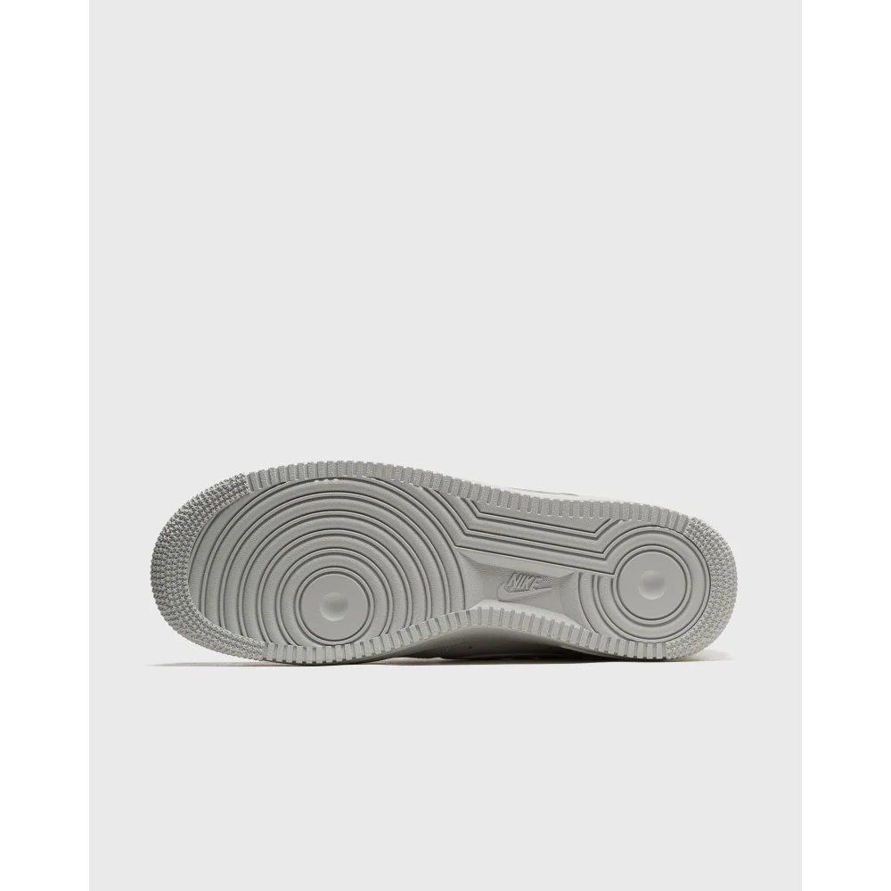 Nike Air Force 1 07 Fresh DM0211-002 / grau
