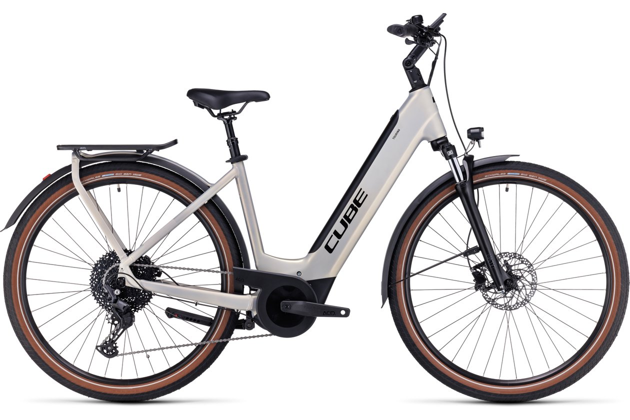 Cube Touring Hybrid Pro 625 - 625 Wh - 2023 - 28 Zoll - Tiefeinsteiger