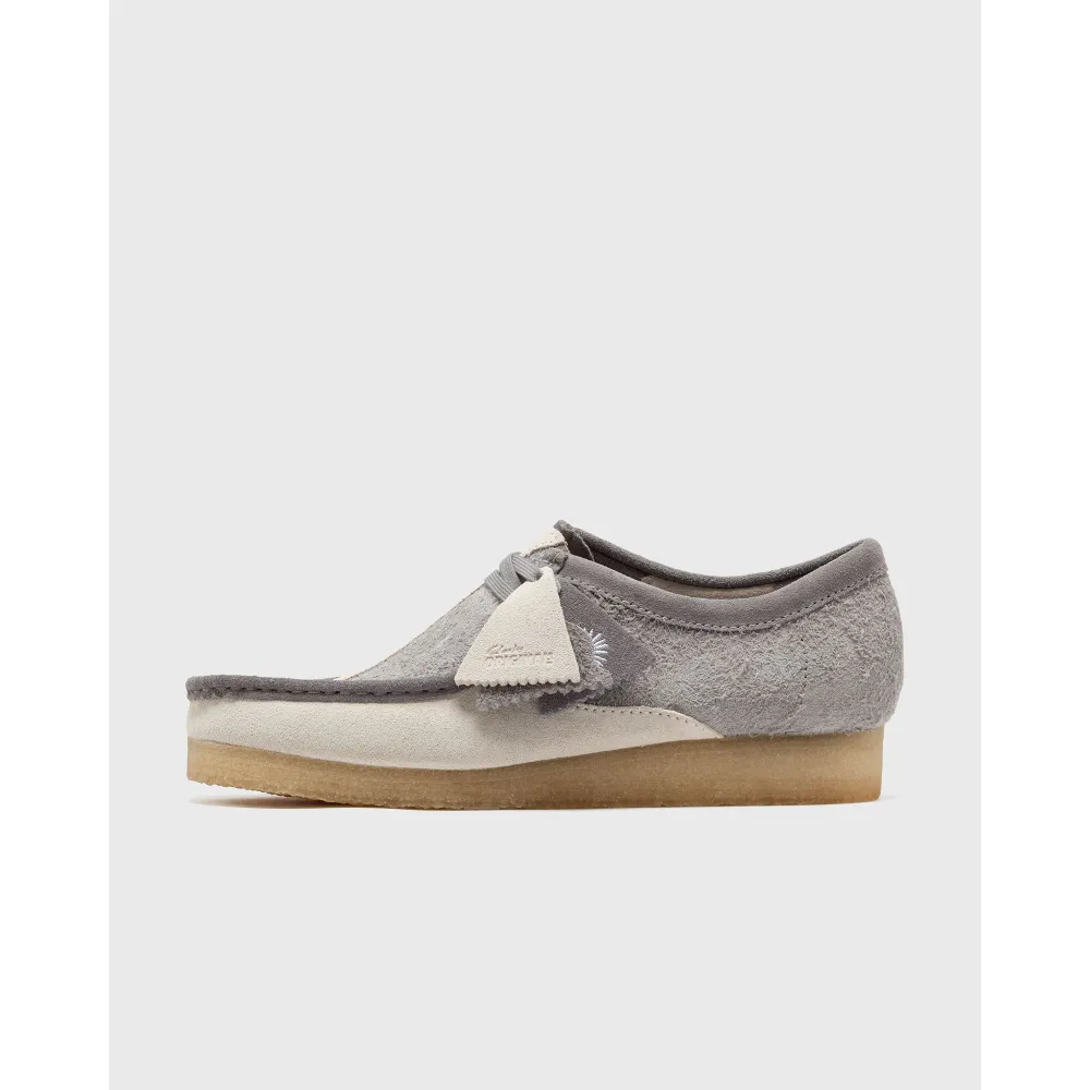 Clarks Wallabee 26176525 / grau