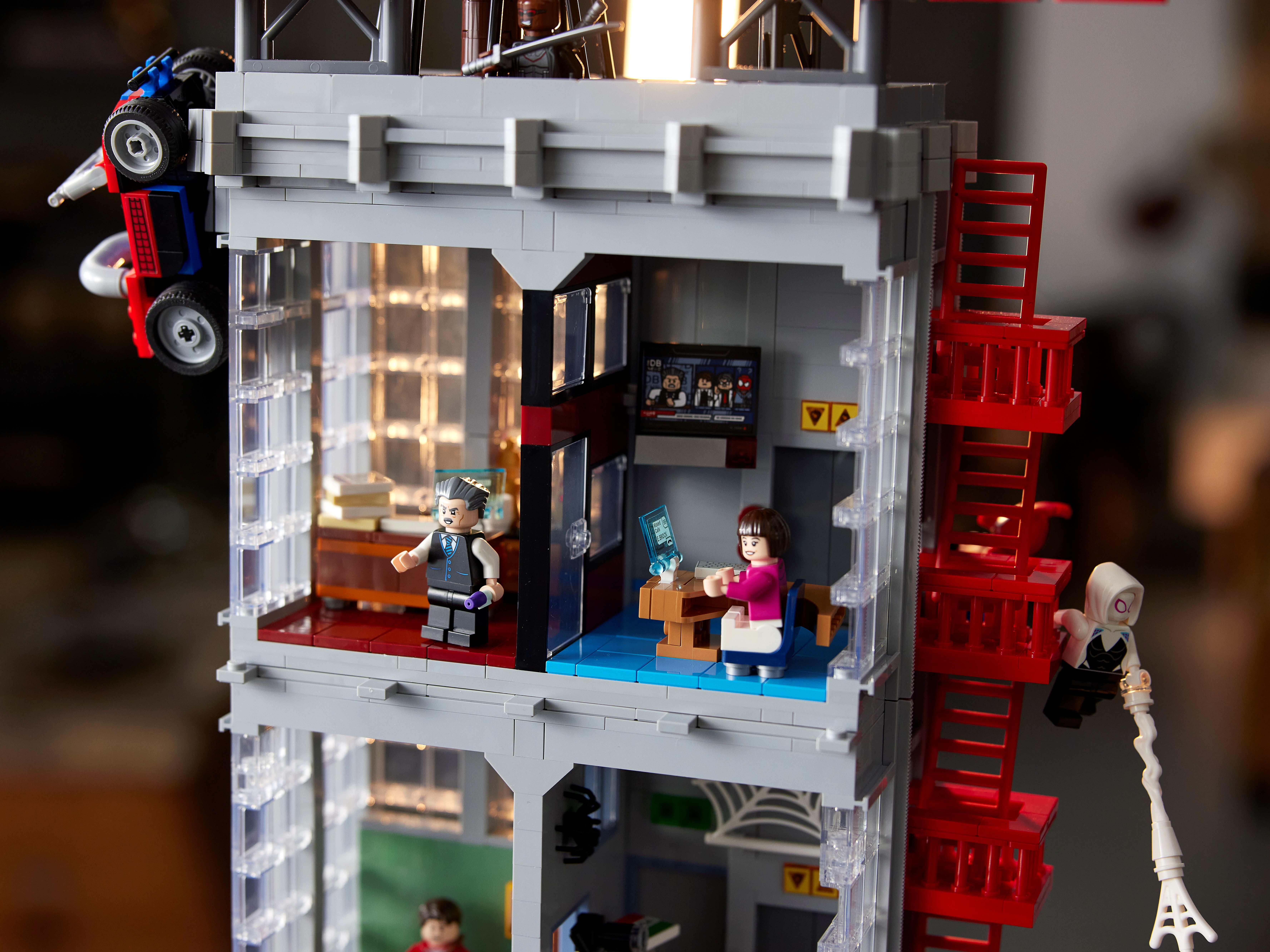 Daily Bugle 76178