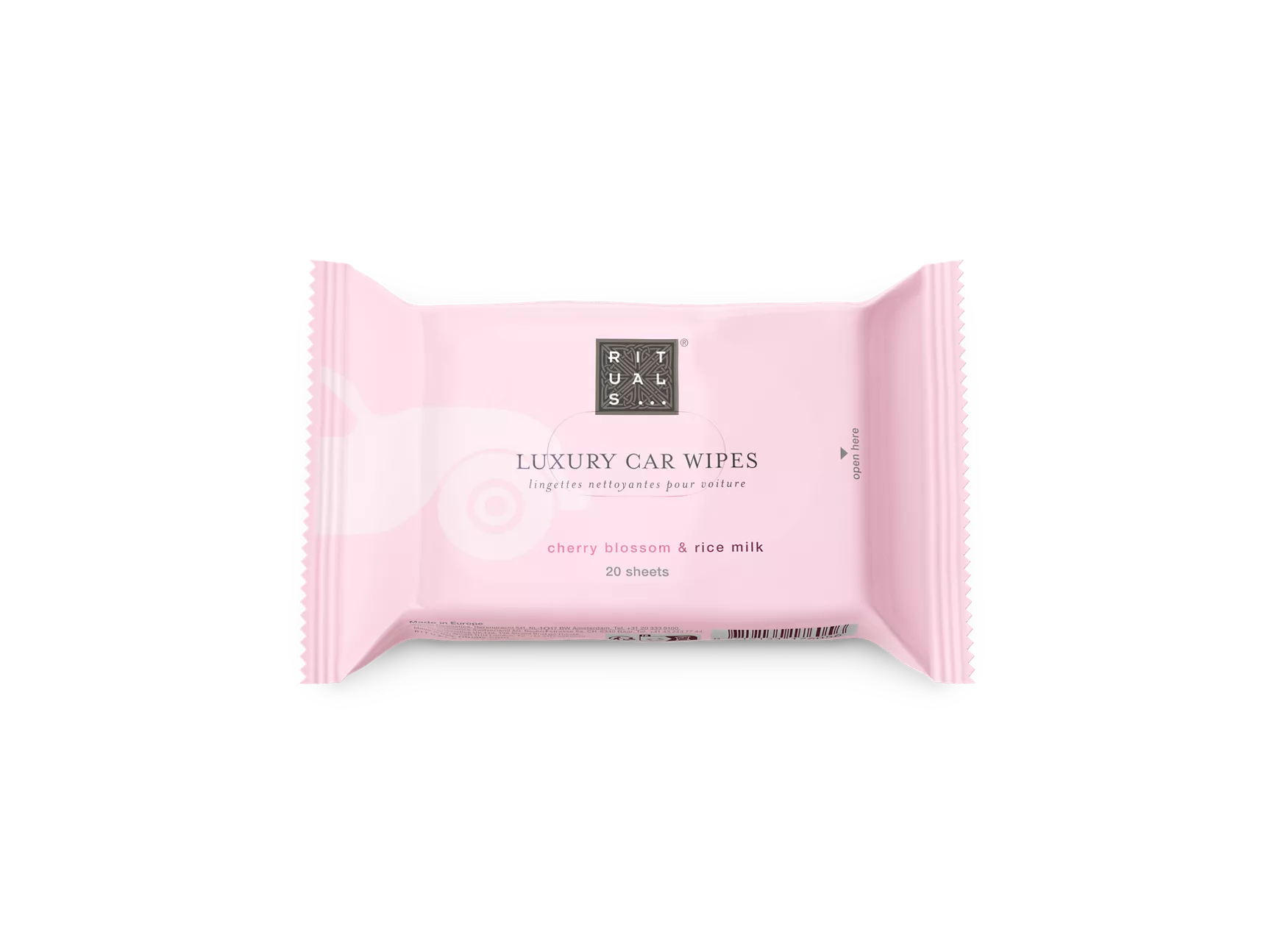 Le rituel des lingettes pour voiture Sakura