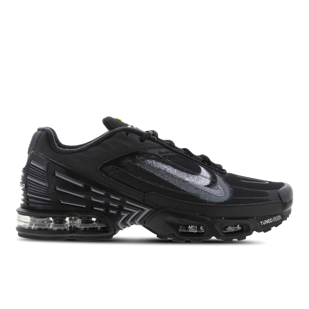 Nike Air Max Plus 3 FD0659-001 / schwarz
