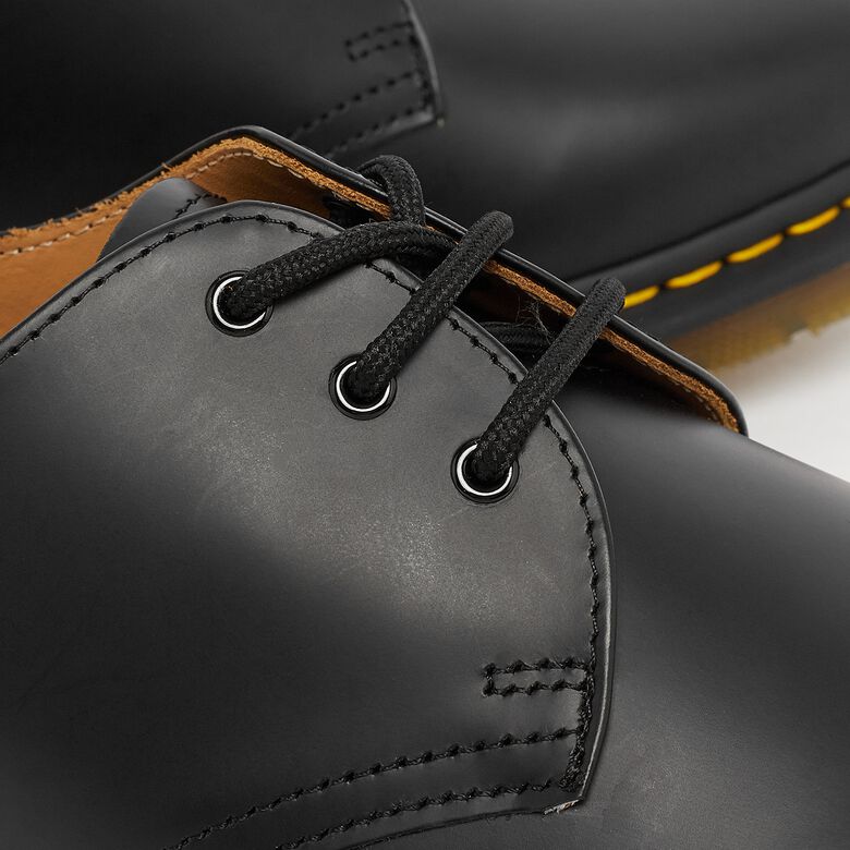 Dr. Martens 3 Eye Shoe Black Smooth