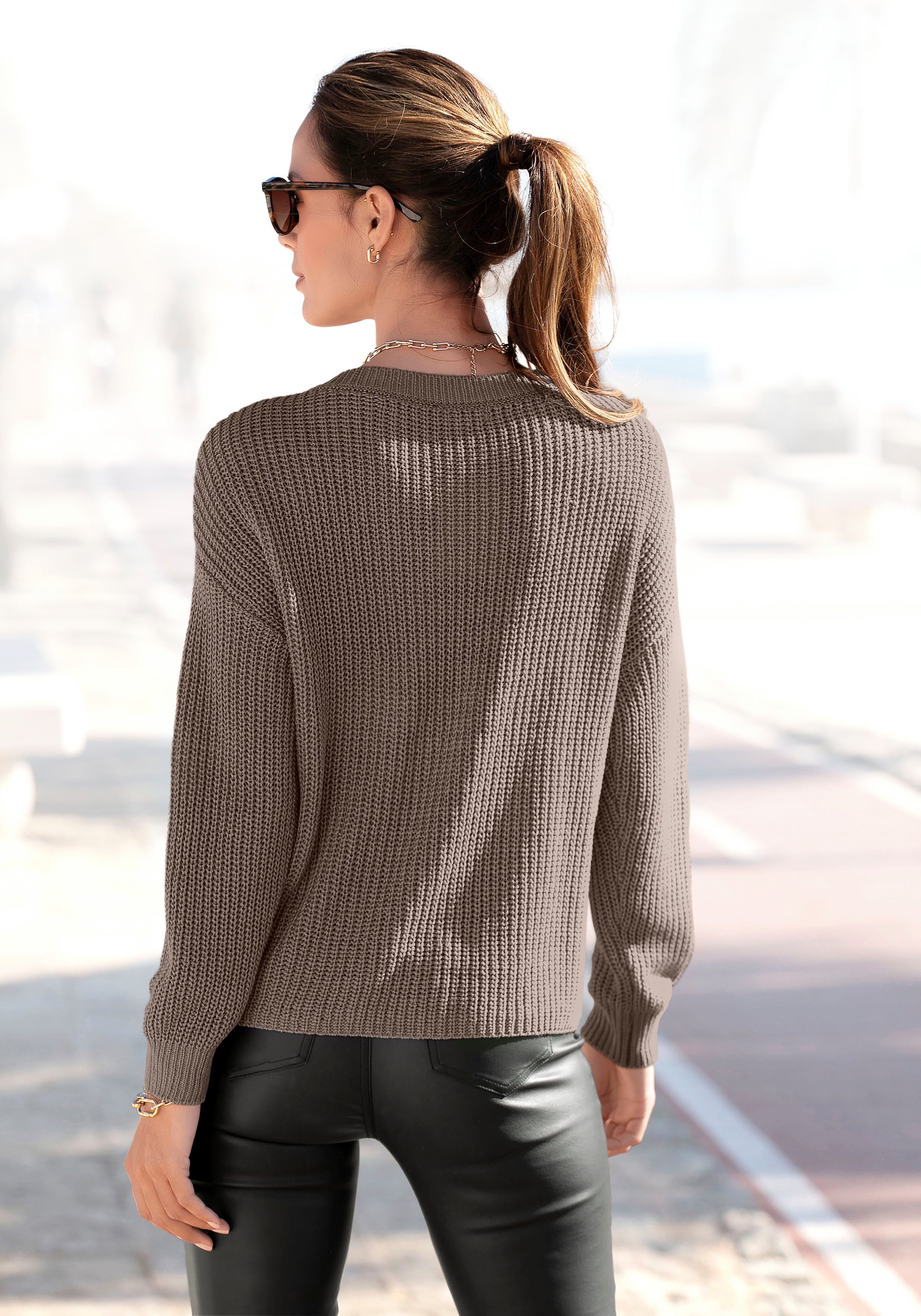 LASCANA Strickpullover mit überschnittenen Schultern