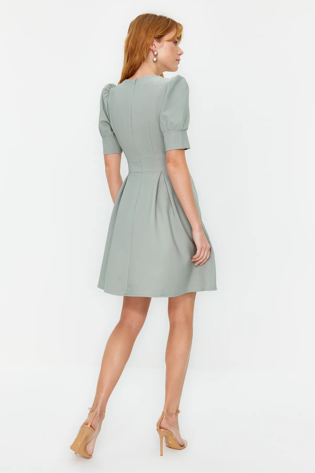 Trendyol Collection  Mintfarbenes Minikleid mit Taillenöffnung, gefüttert, zweireihig, Kragen, plissiert, gewebtes Kleid TWOSS20EL1639