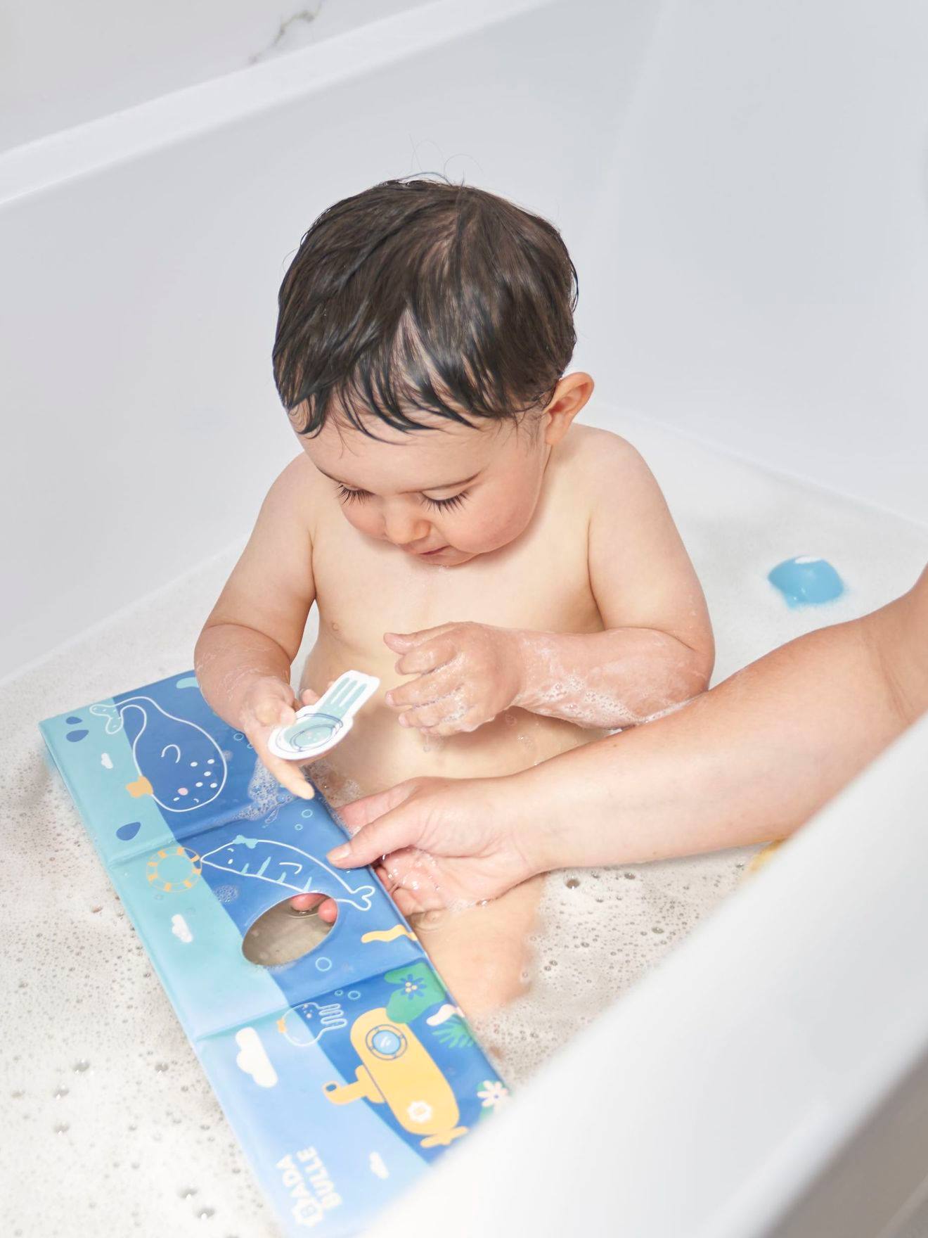 Badabulle Buch mit Badewannen-Sticker aus Schaumstoff BADABULLE - mehrfarbig