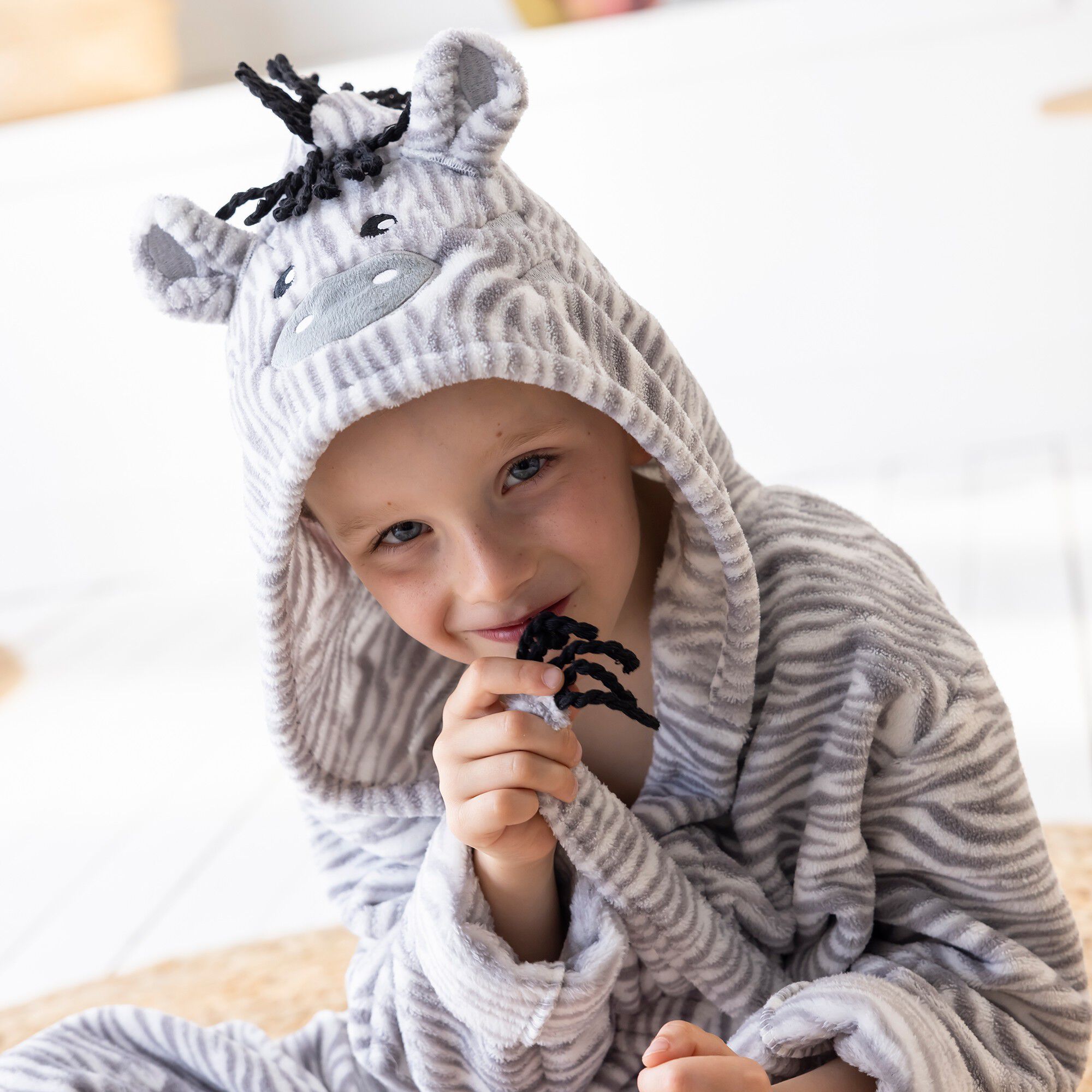 Peignoir de bain à capuche enfant zèbre microfibre toute douce