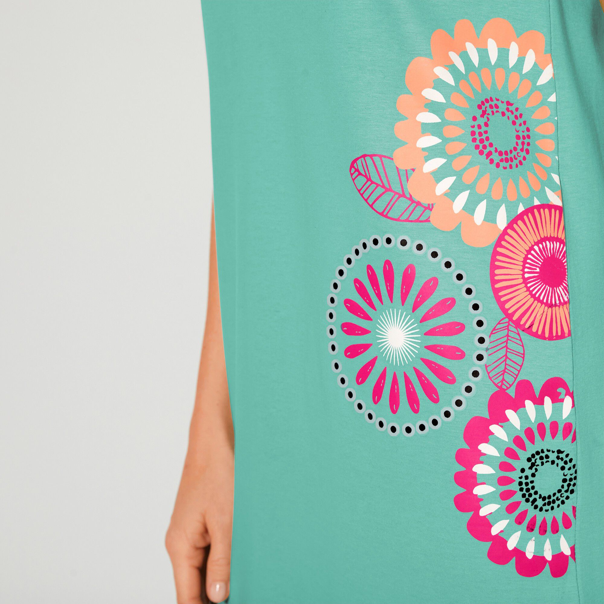 Chemise de nuit courte imprimé rosaces