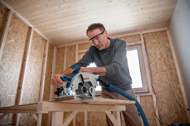 Bosch Blue 06016B9000 GKS 18V-70 L Profi-Kreissäge, 18 Volt (ohne Akku und Ladegerät)