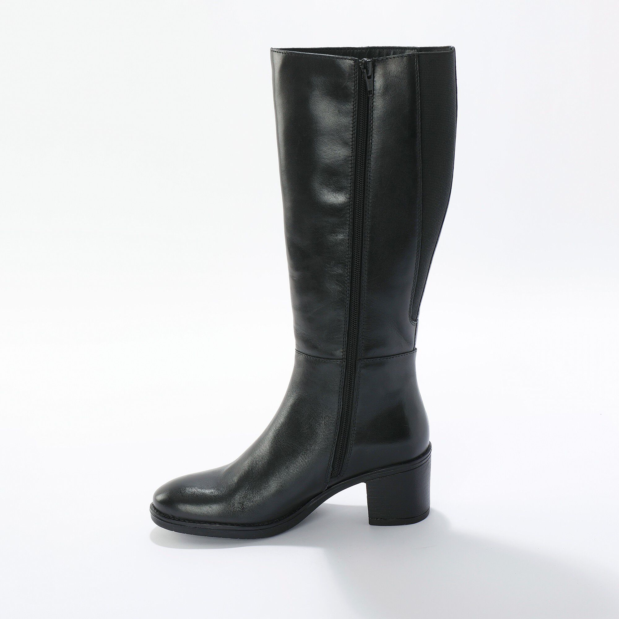 Bottes montantes à talons en cuir