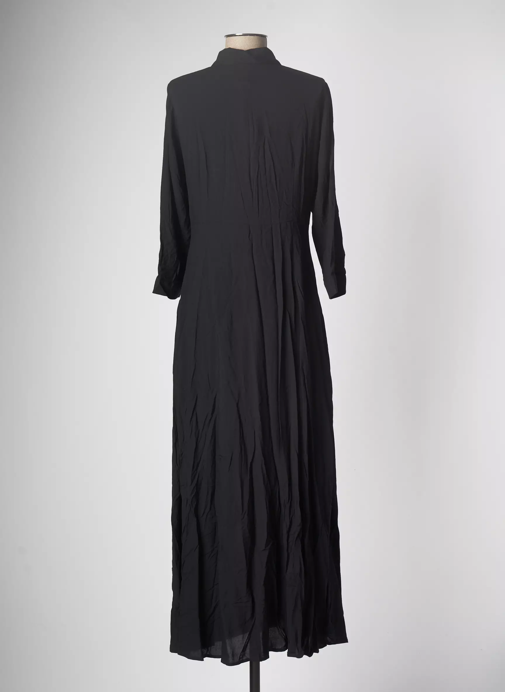 Y A S Robes Longues Femme couleur noir