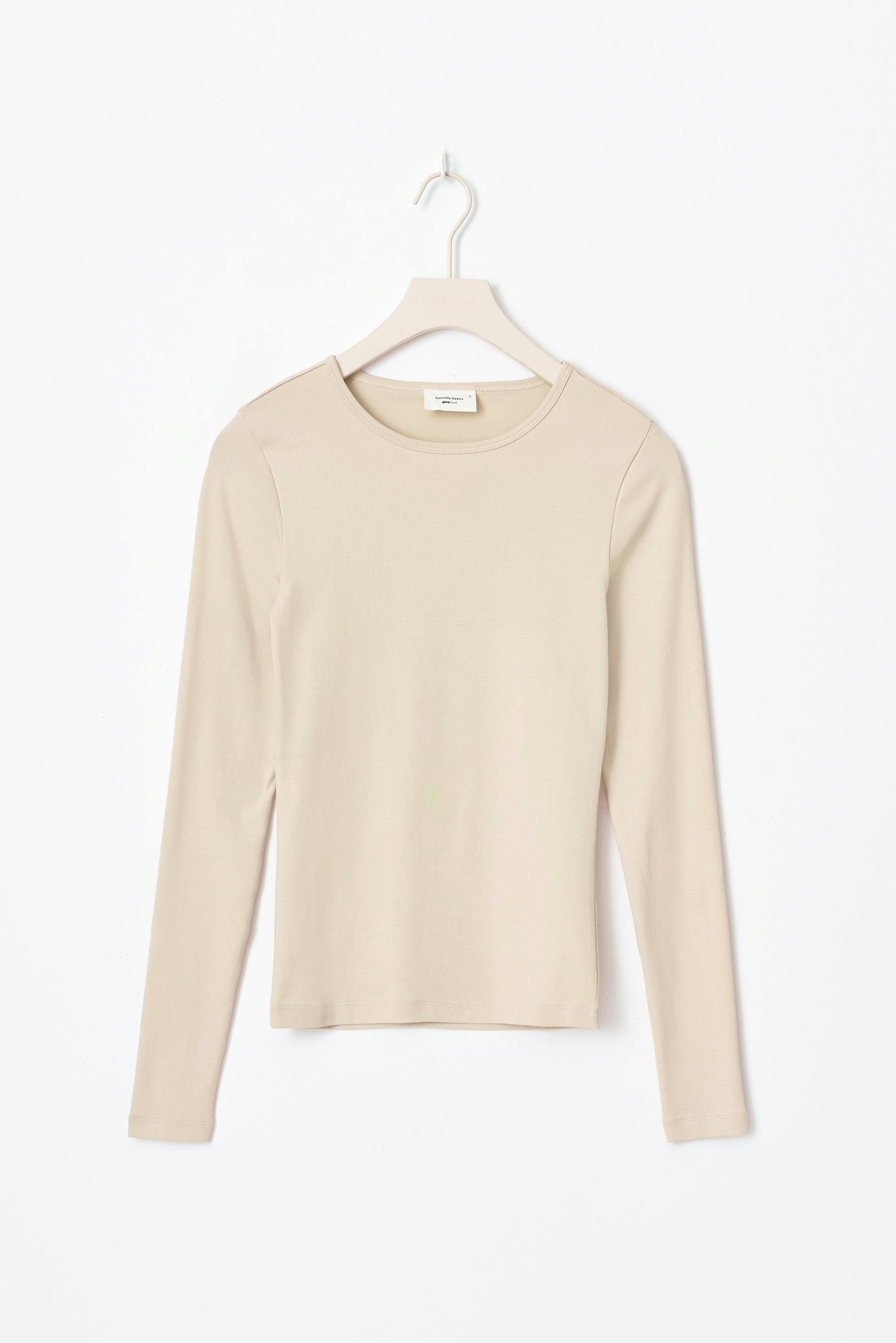 Basic long sleeve top