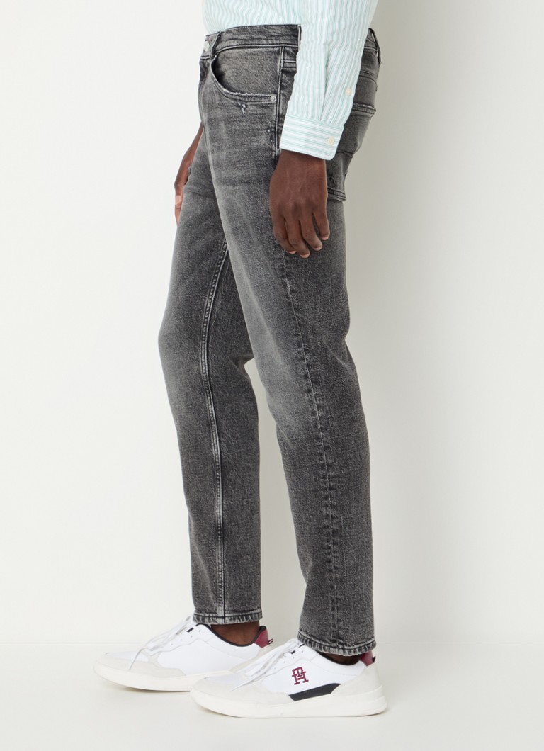 Calça jeans Tommy Hilfiger Dad tapered com lavagem colorida