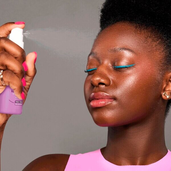 Essence Fix & Last 18H Keep It Perfect sminkfixáló spray 50ml