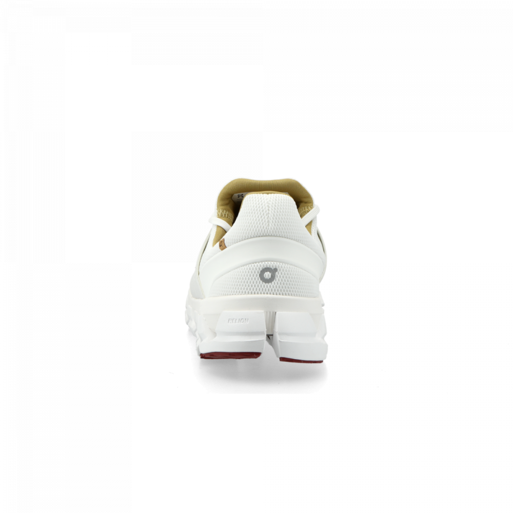 ON Cloudswift Suma 3WD30181407 / weiss