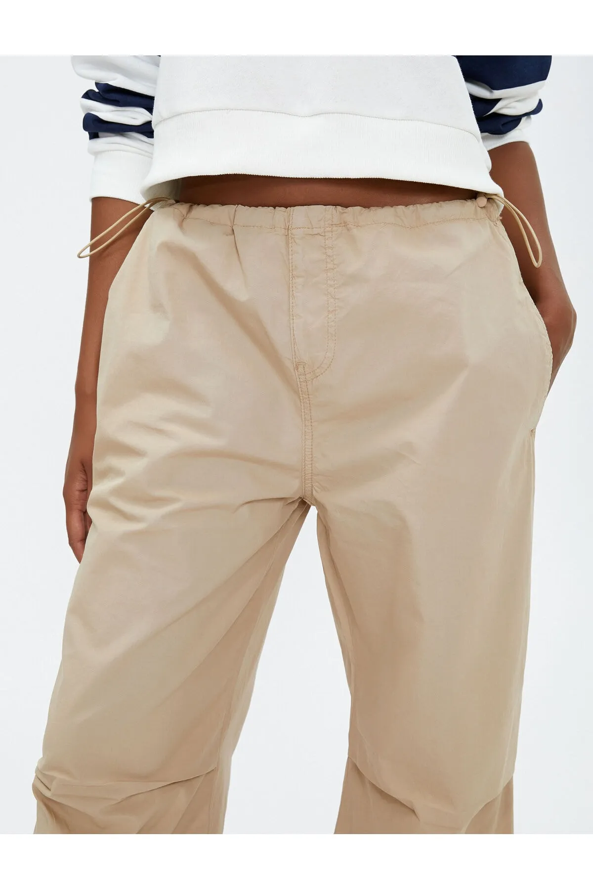 Koton  Fallschirmhose mit Tasche und elastischem Stopper aus Baumwolle