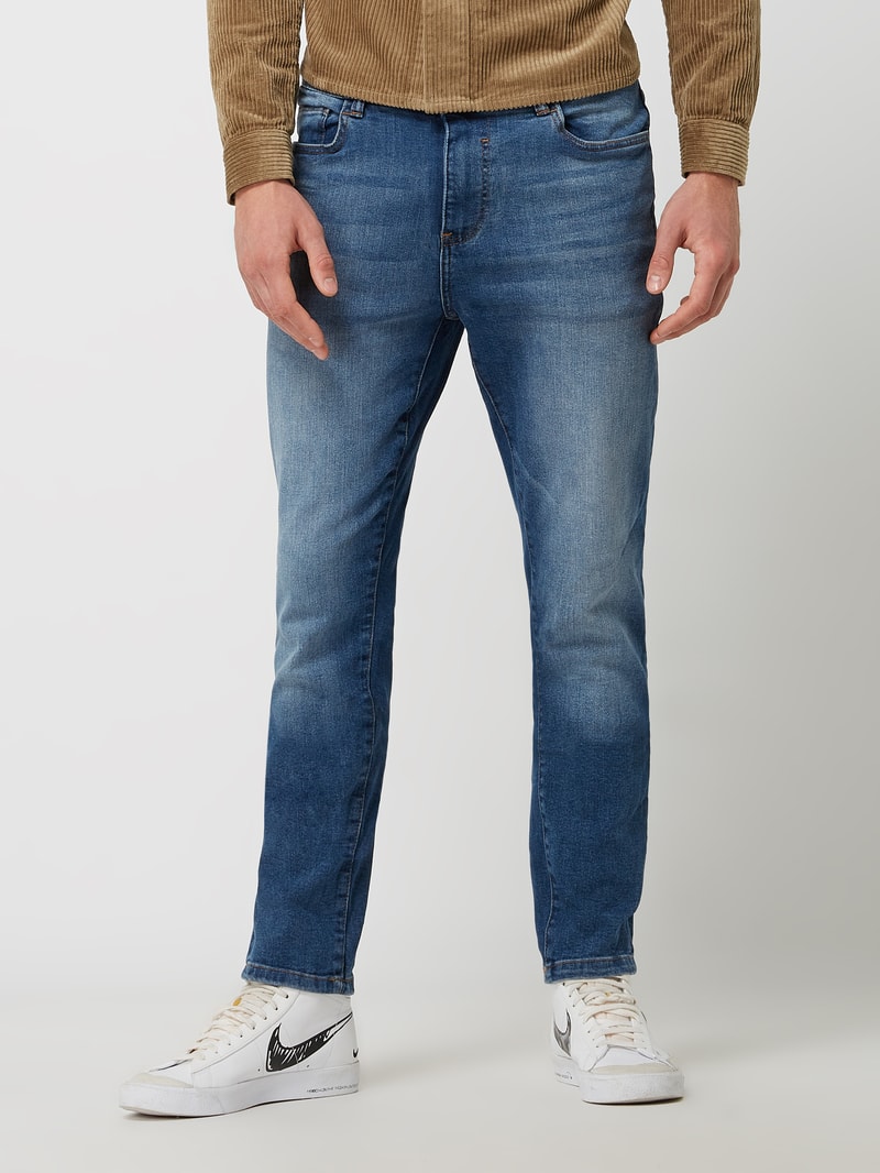 Jeans in blau