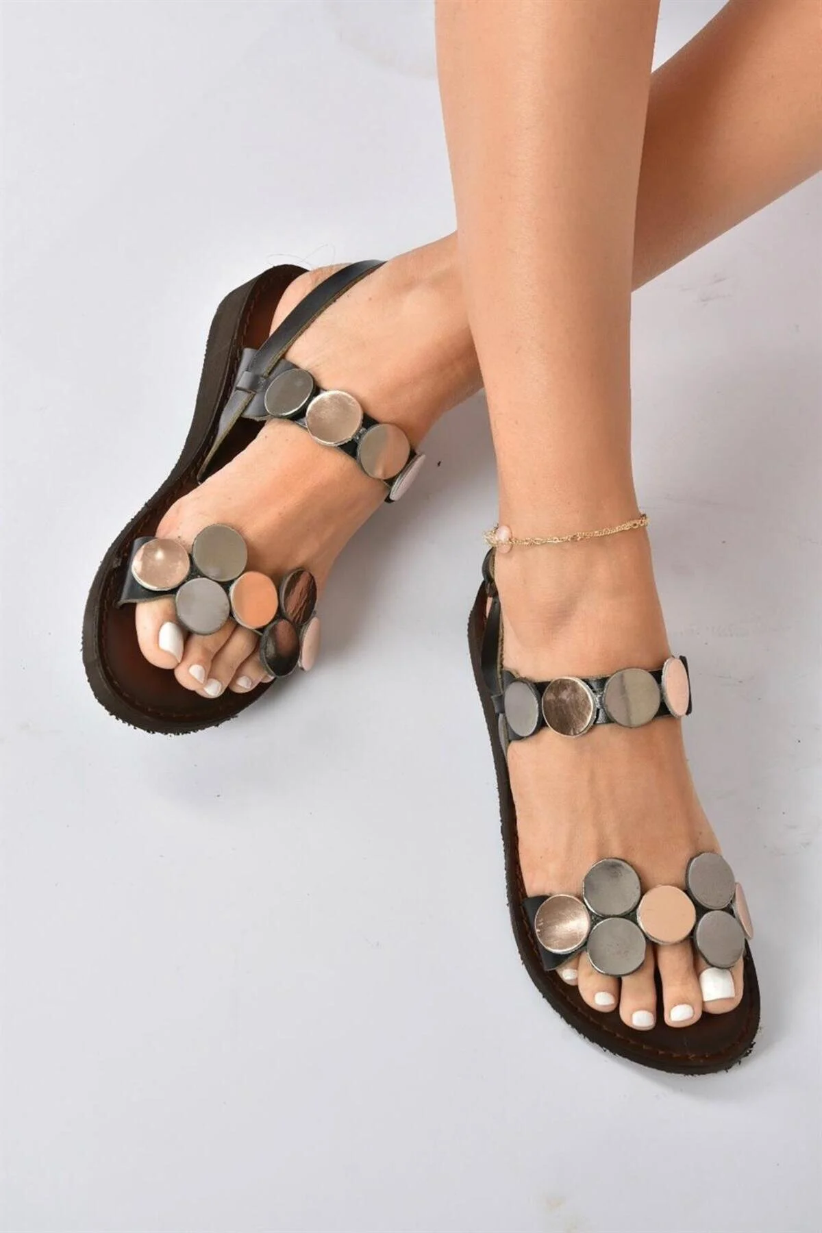 Fox Shoes  Schwarze Damensandalen aus echtem Leder K374680603