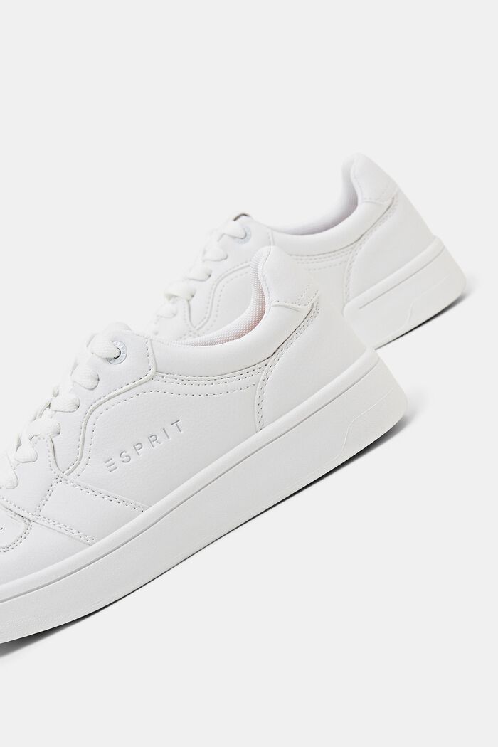 Sneakers aus veganem Leder
