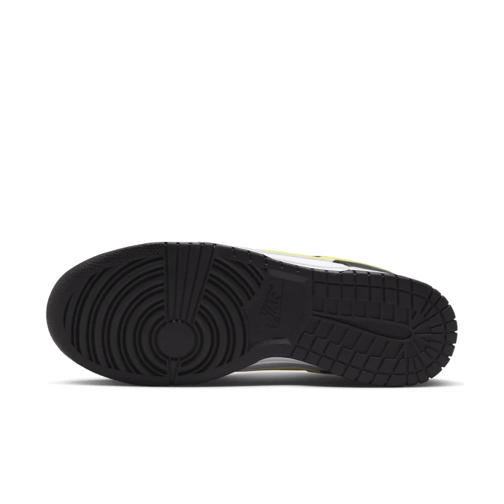 Nike Dunk Low FQ2431-001 / schwarz