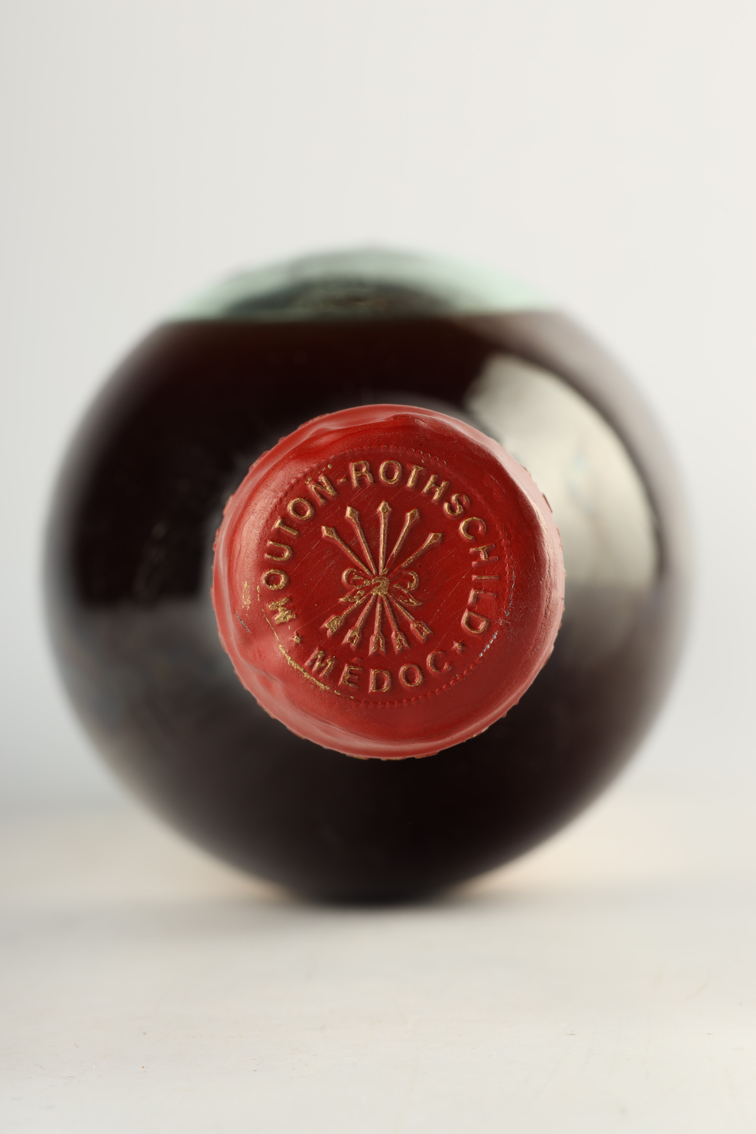 Vin 1939 CHÂTEAU MOUTON ROTHSCHILD 1939, Pauillac. Vin ancien - SoDivin
