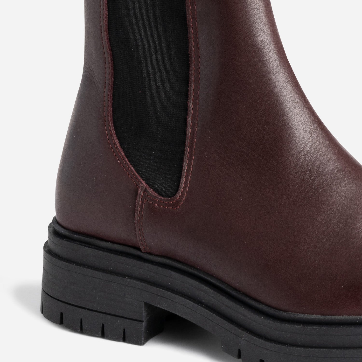 Chelsea boots TEXTO bordeaux en cuir à semelle crantée