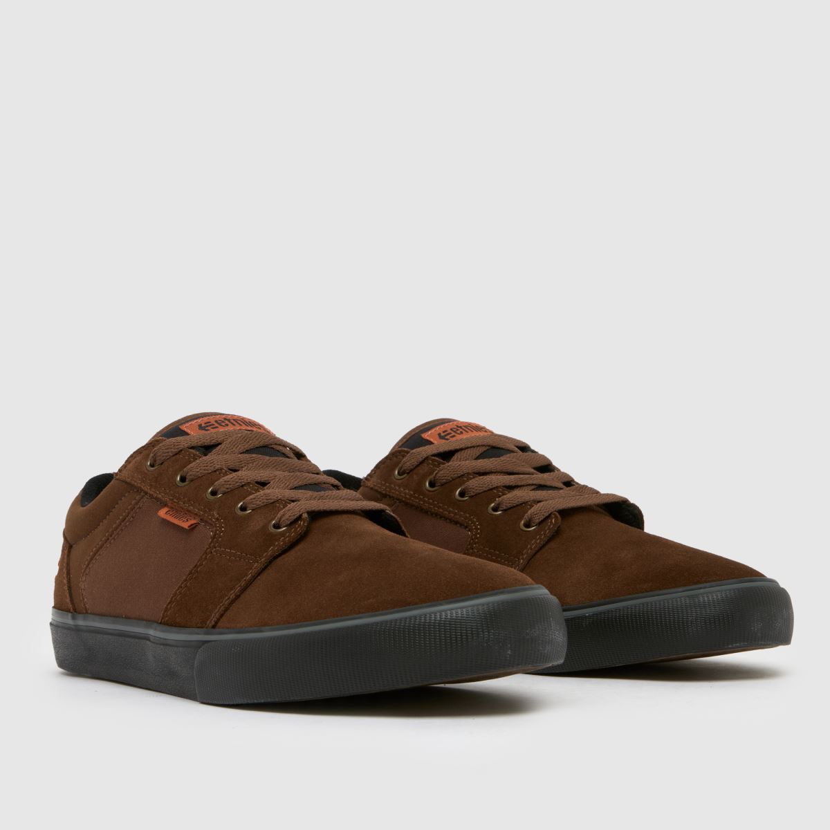 Tenisky Etnies Barge LS v tmavě hnědé barvě