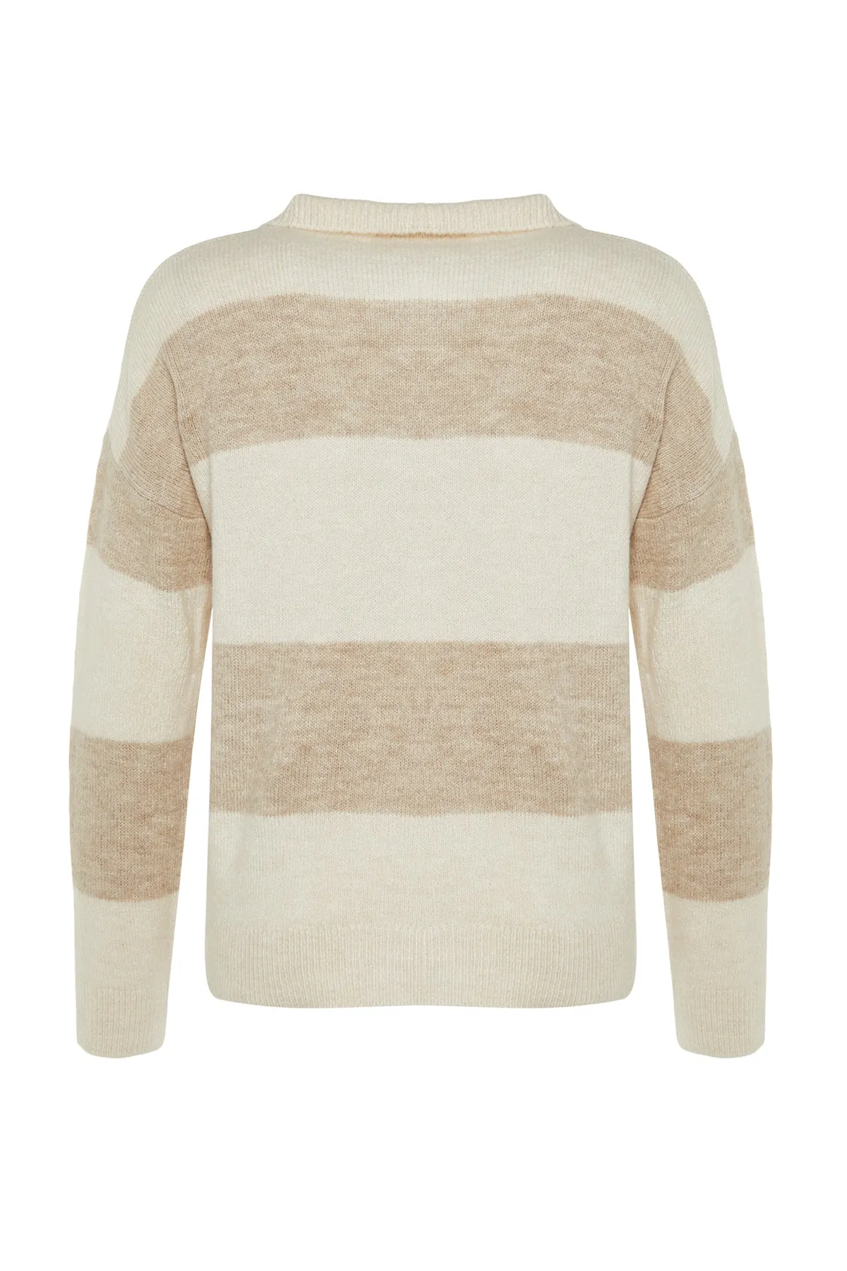 Trendyol Collection  Beiger weich strukturierter Strickpullover mit Stehkragen und Reißverschluss TWOAW22KZ0424