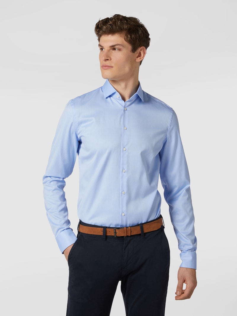 Slim Fit Business-Hemd aus Twill mit extra langem Arm in hellblau