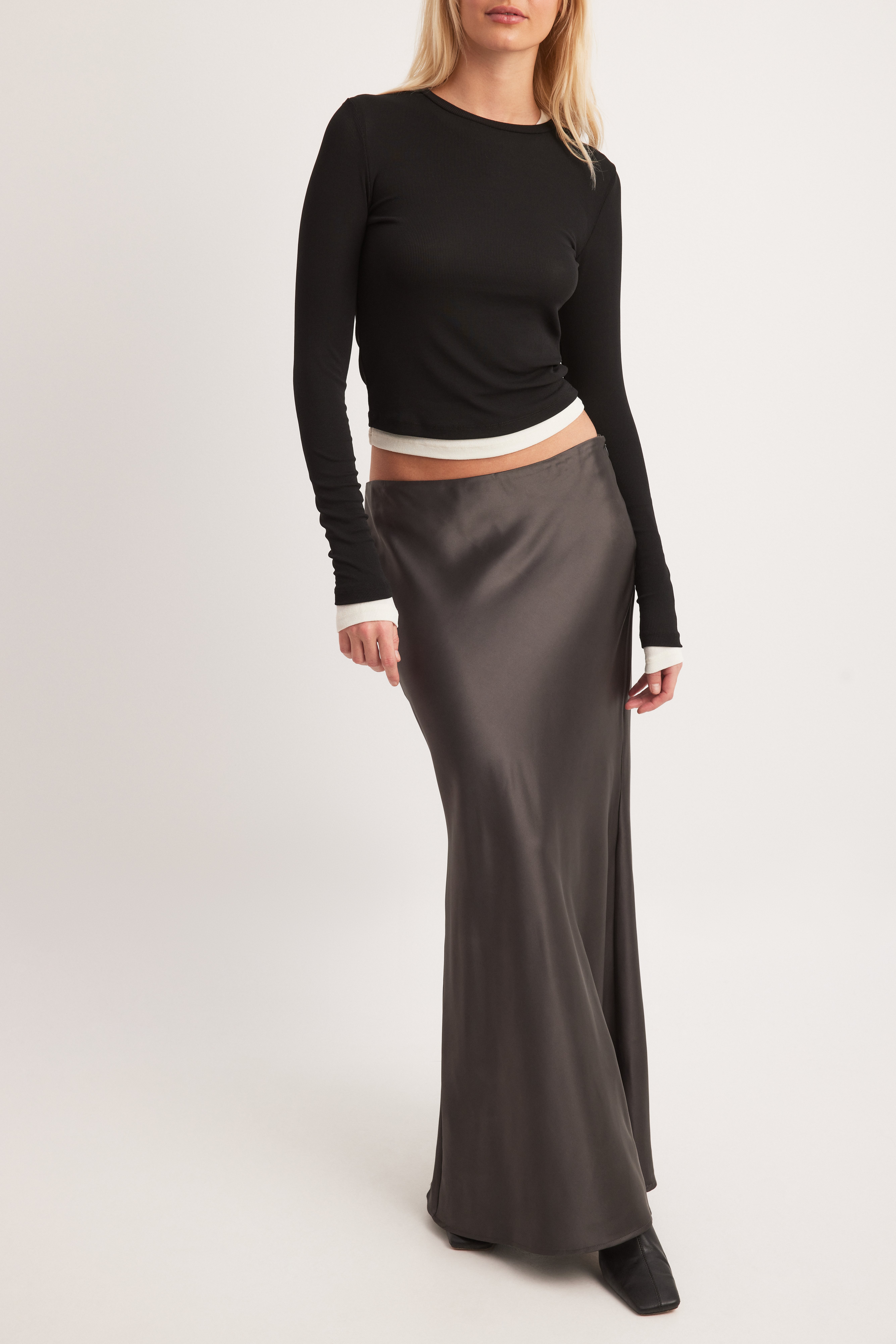 Meerjungfrau-Maxirock aus Satin mit niedriger Taille