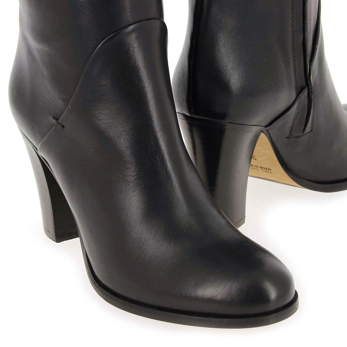 Julie Dee  EN 608 - noir