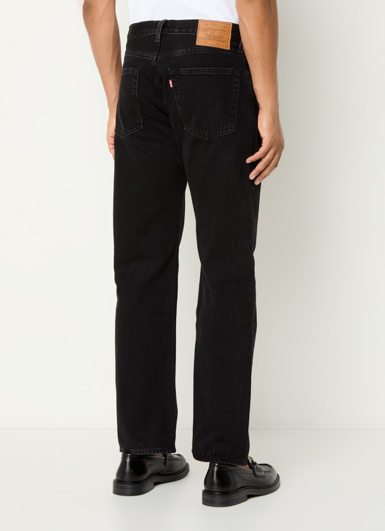 Jeansy Levi's 555 z prostą nogawką i efektem sprania