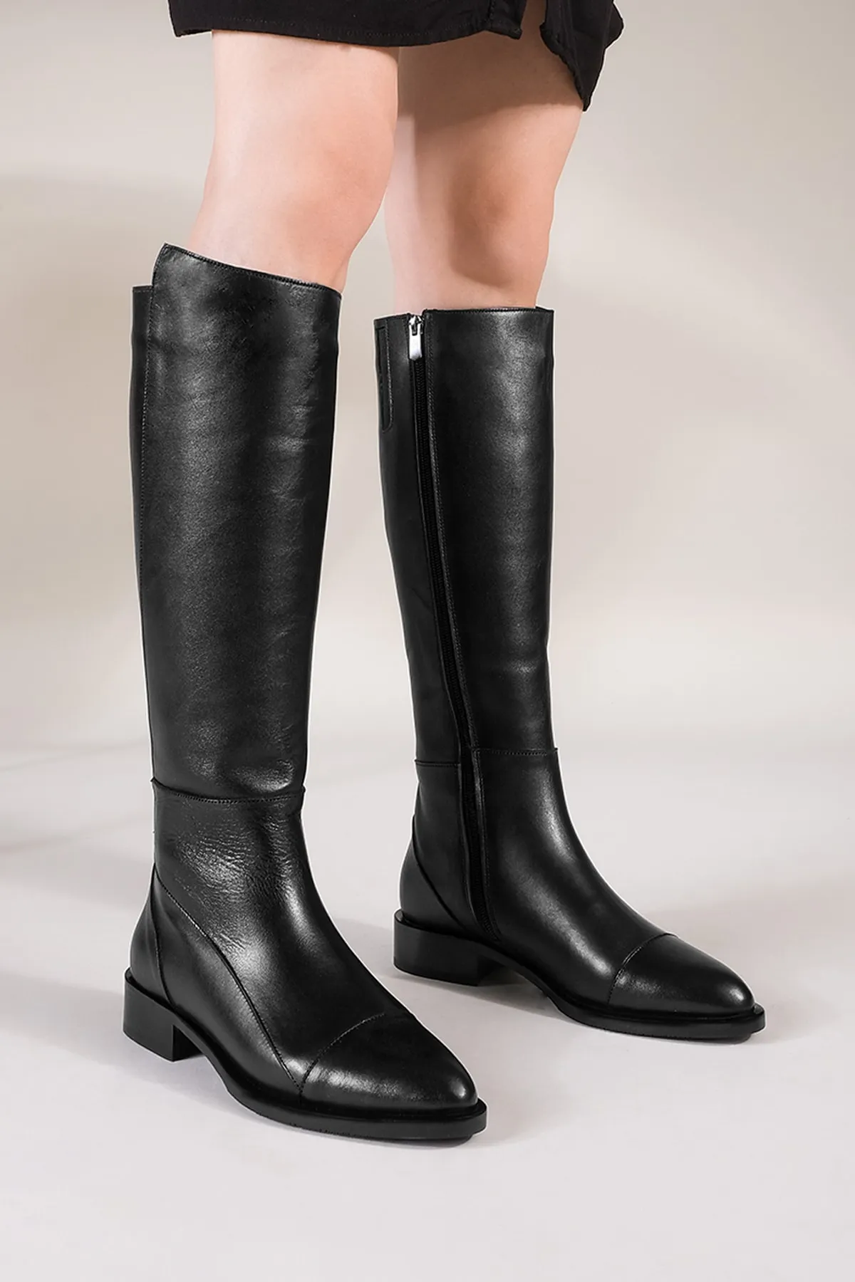 Marjin  Stiefel - Schwarz - Flacher Absatz