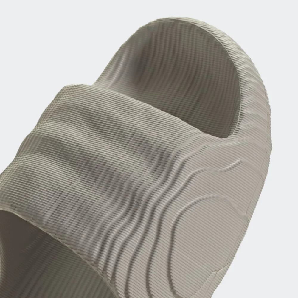 adidas Adilette 22 HQ4670 / braun
