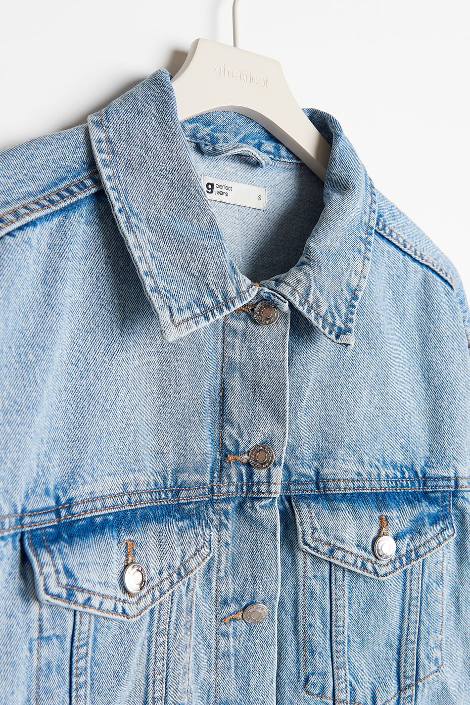 Boxy denim jacket