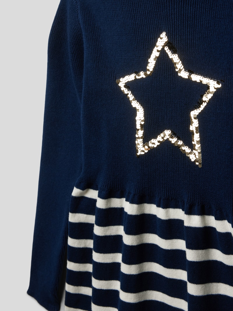 Strickkleid mit Pailletenbesatz in rosa