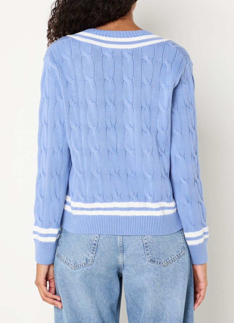 Sportlicher und eleganter Connecticut-Zopfstrickpullover mit Logoprint