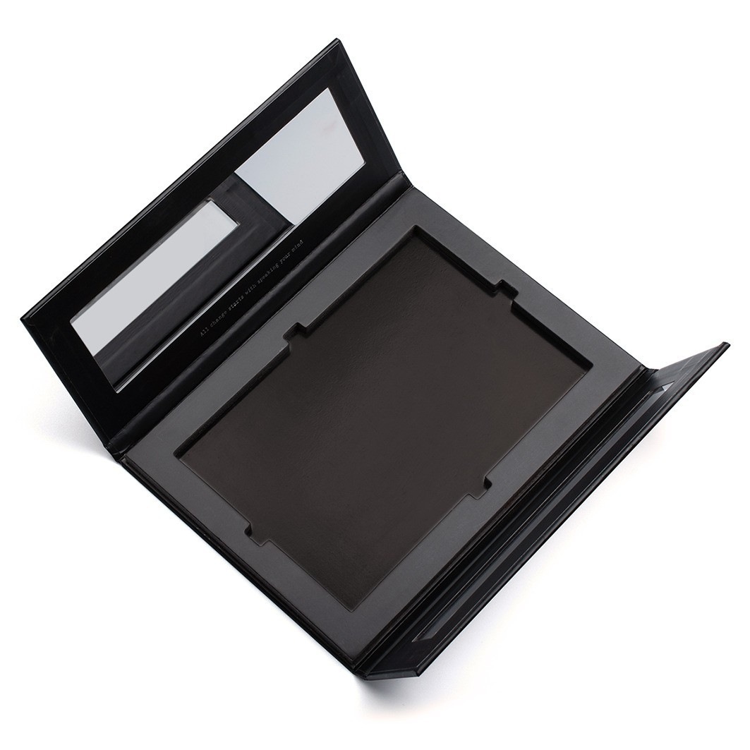 Prilagodljiva paleta Lethal Cosmetics MAGNETIC™