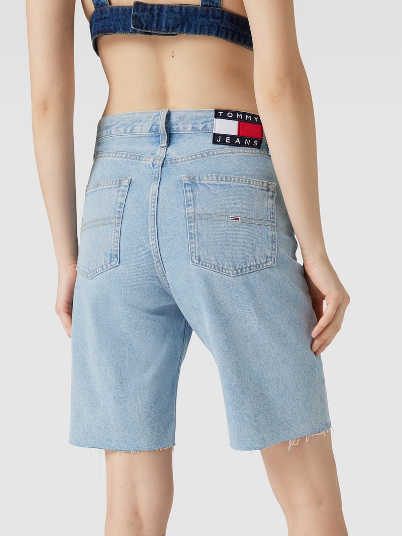 Jeansshorts mit 5-Pocket-Design Modell 'HARPER' in hellblau