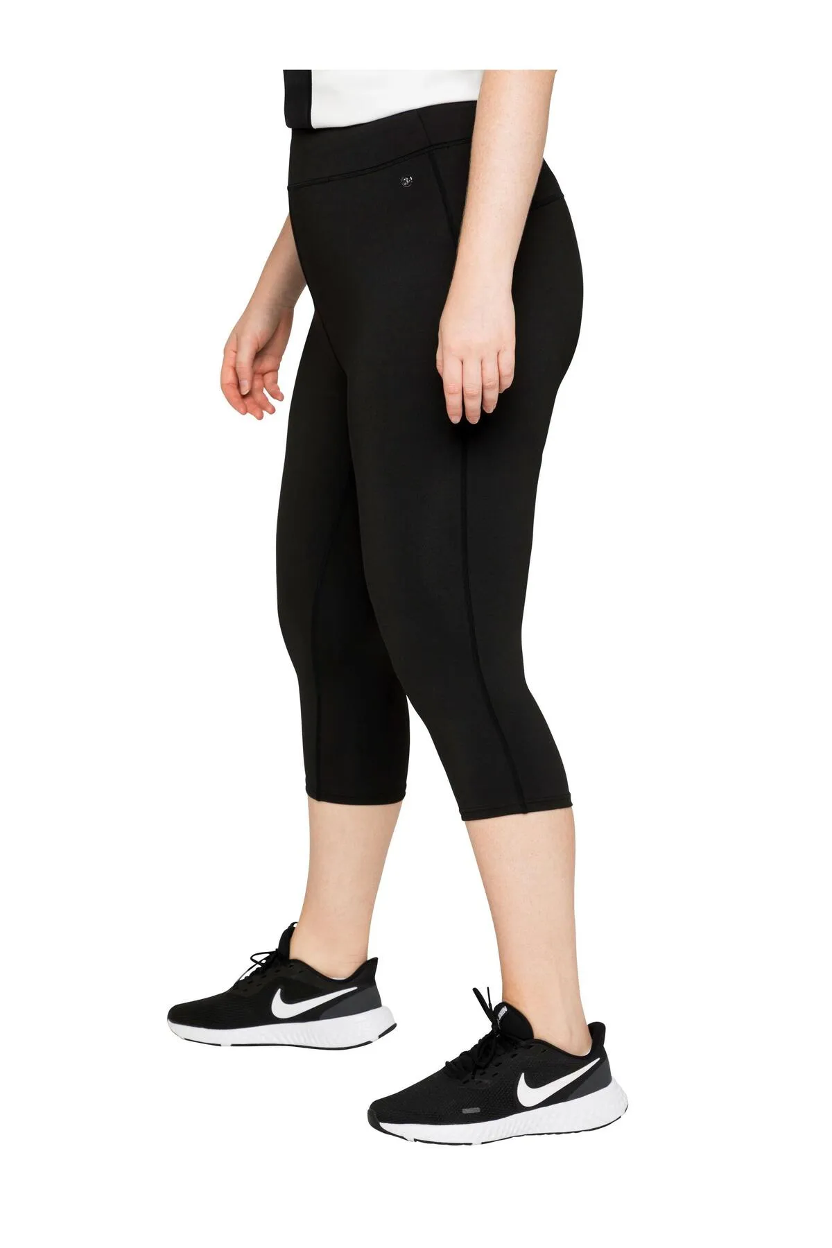 Sheego  Kurze Sporthose - Schwarz - Mittlerer Bund
