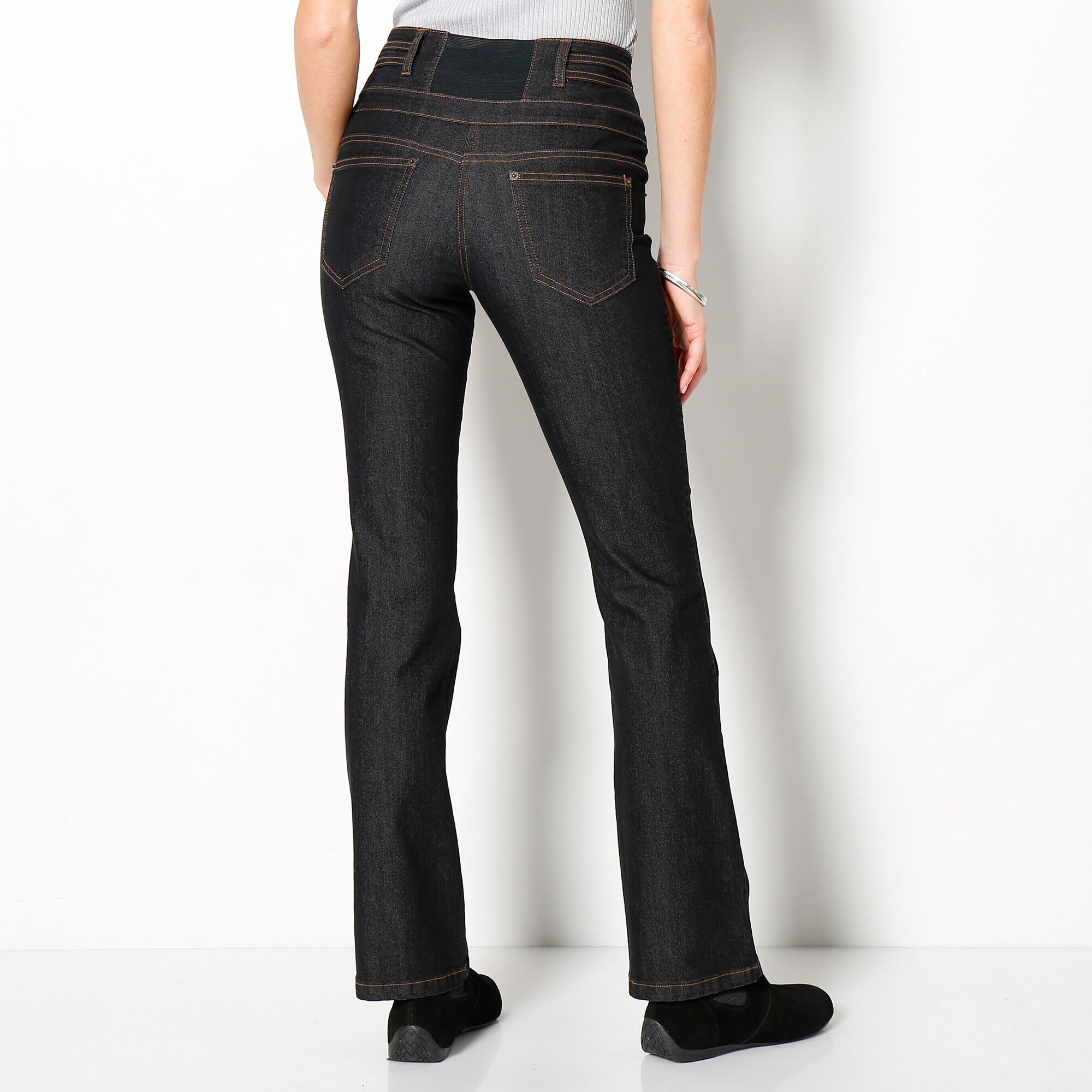 Jean taille haute coupe bootcut entrej. 78 cm