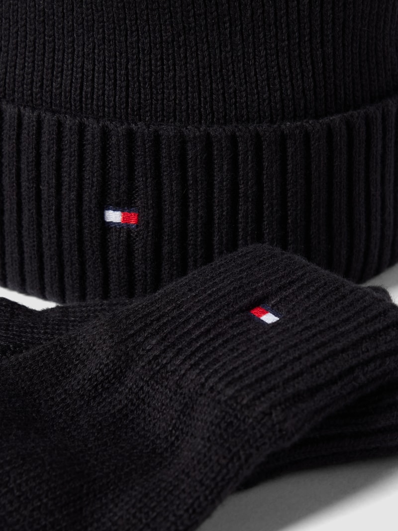 Beanie und Handschuhe im Set mit Kaschmir-Anteil in schwarz