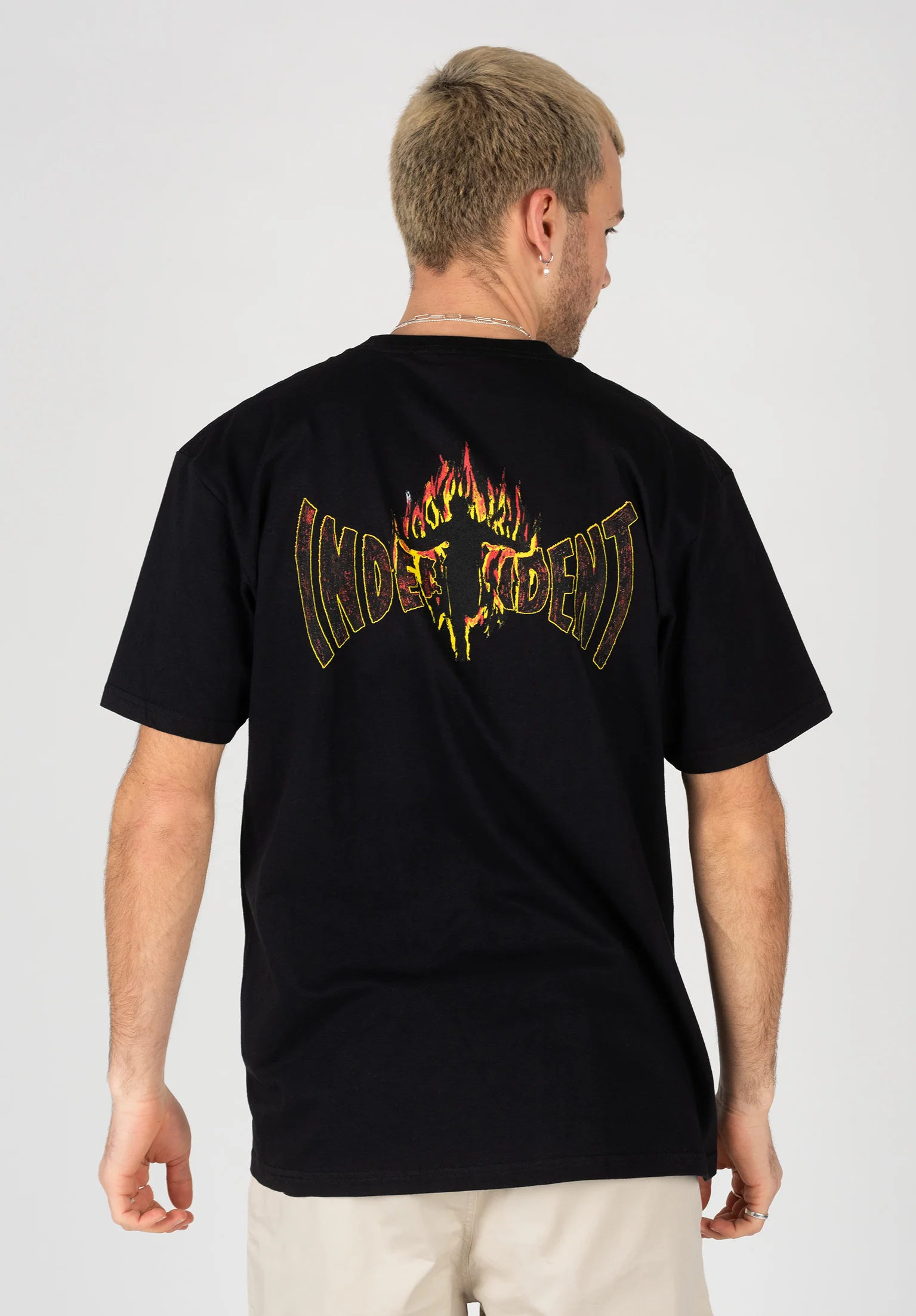 x Independent Tee
