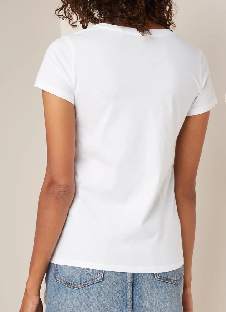 Μπλούζα Levi's Perfect με V λαιμόκοψη και κέντημα λογότυπου