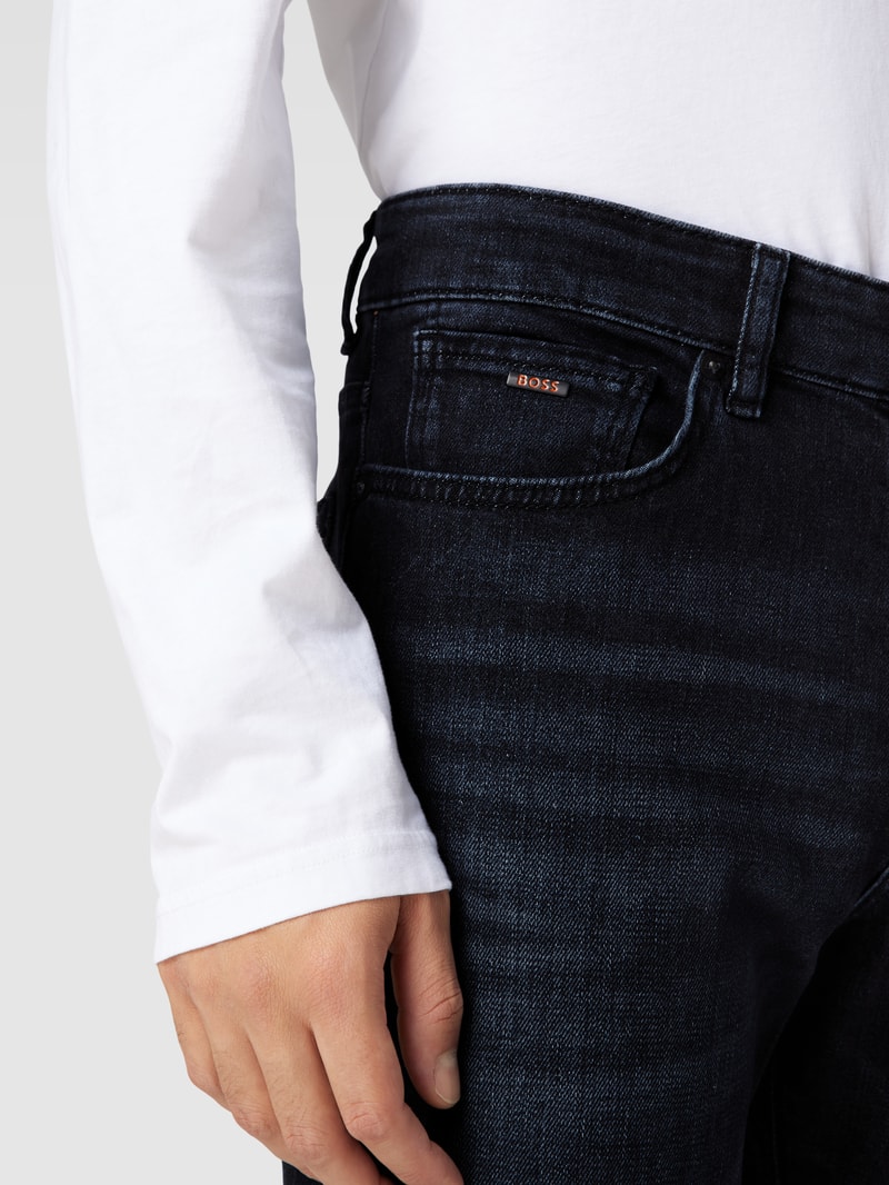Jeans im 5-Pocket-Design Modell 'Maine' in dunkelblau