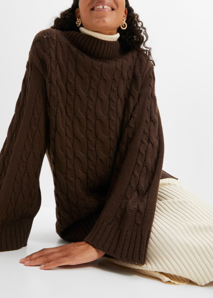 Oversized Pullover mit Zopfmuster